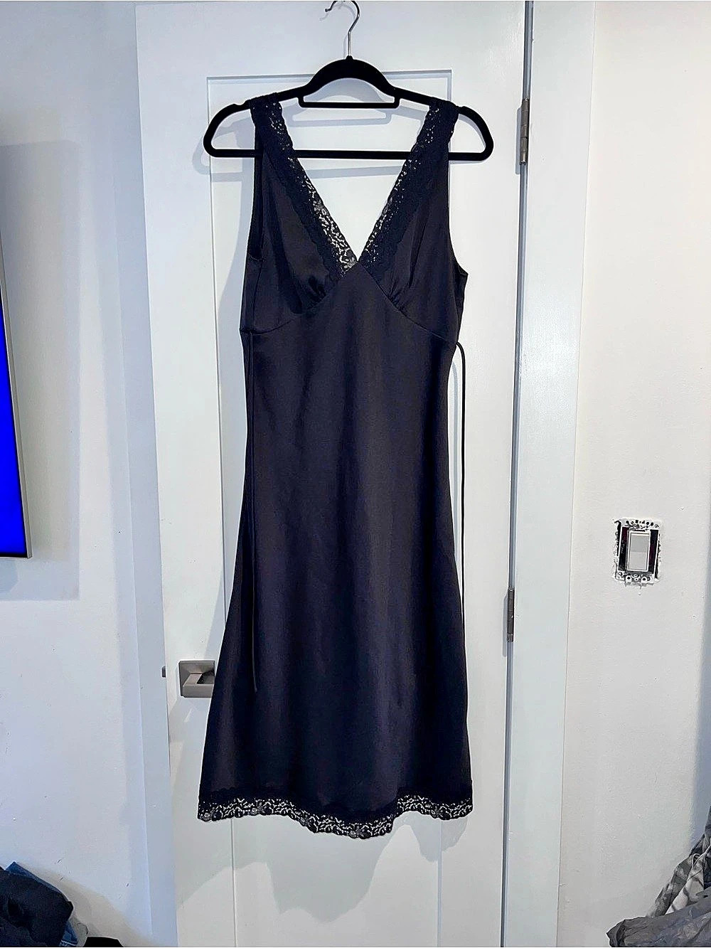 wifred Black Lace Trim Midi Dress Size Medium R26